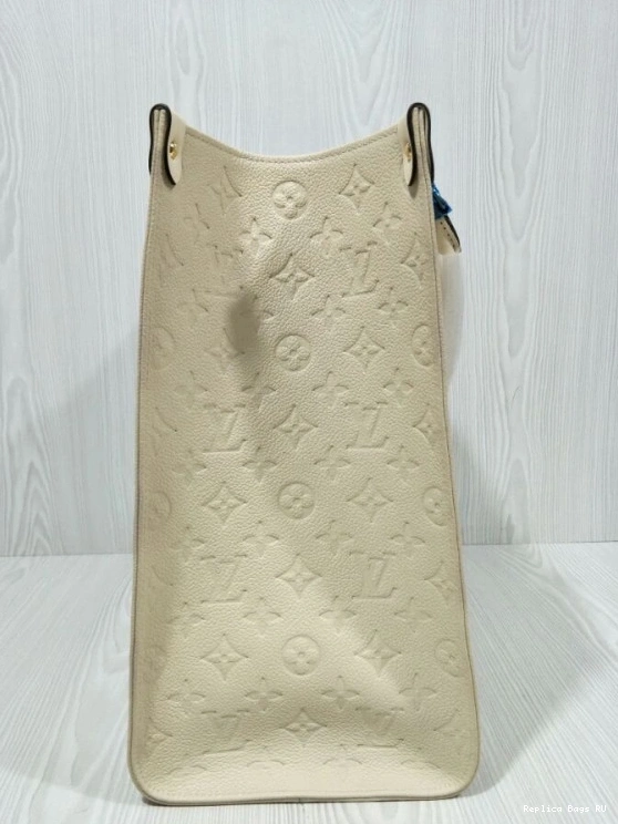 Cheap LOUIS ONTHEGO VUITTON GM 0709